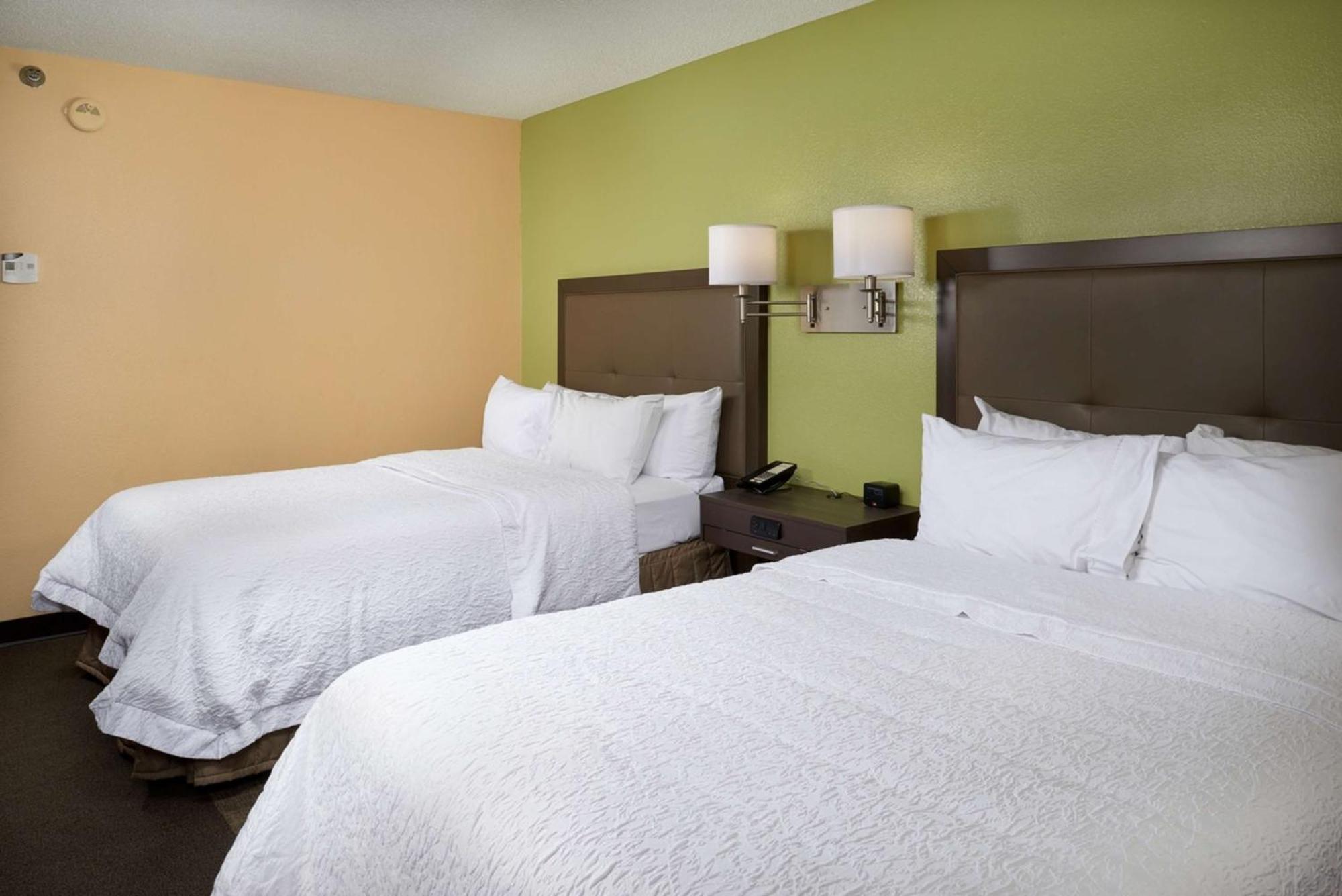 Hampton Inn Shelbyville Exteriör bild
