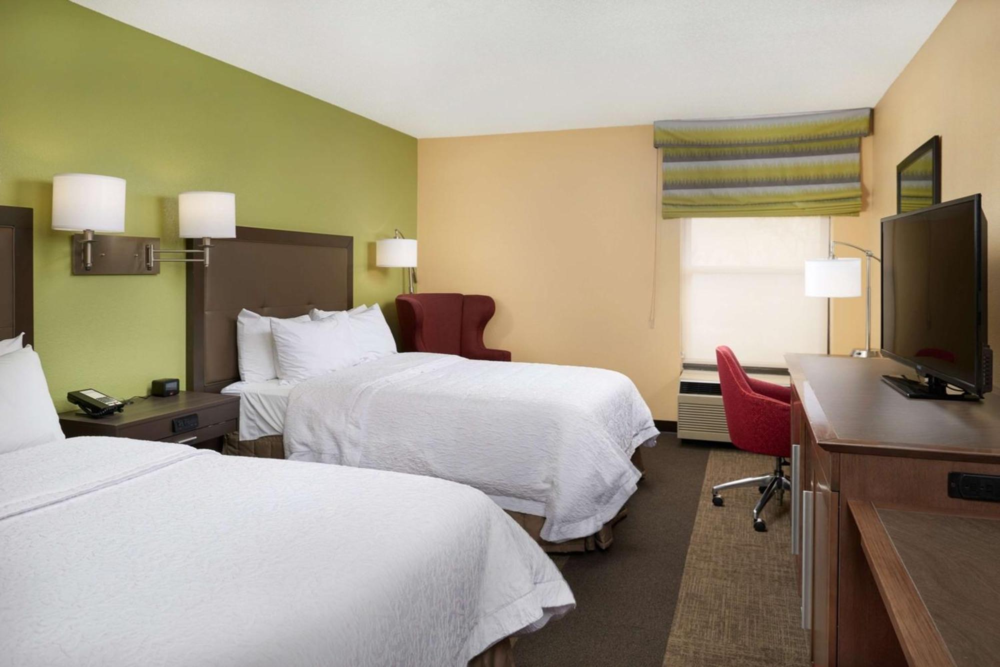 Hampton Inn Shelbyville Exteriör bild