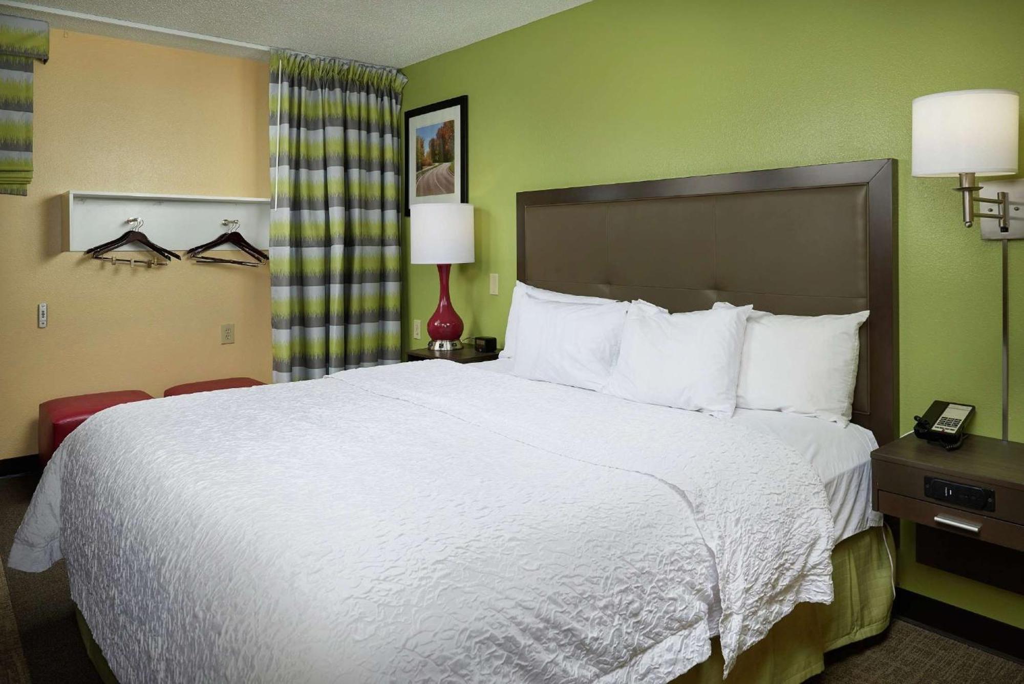 Hampton Inn Shelbyville Exteriör bild